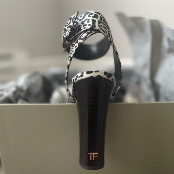 Tom Ford heels - Picture 3 of 11